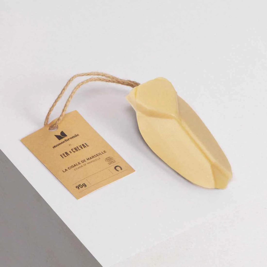 Savon cigale blanc Monochromic avec cordelette suspendue