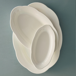 Assiette creuse ovale 18,5 cm - Silhouette par Sergio Herman - Serax
