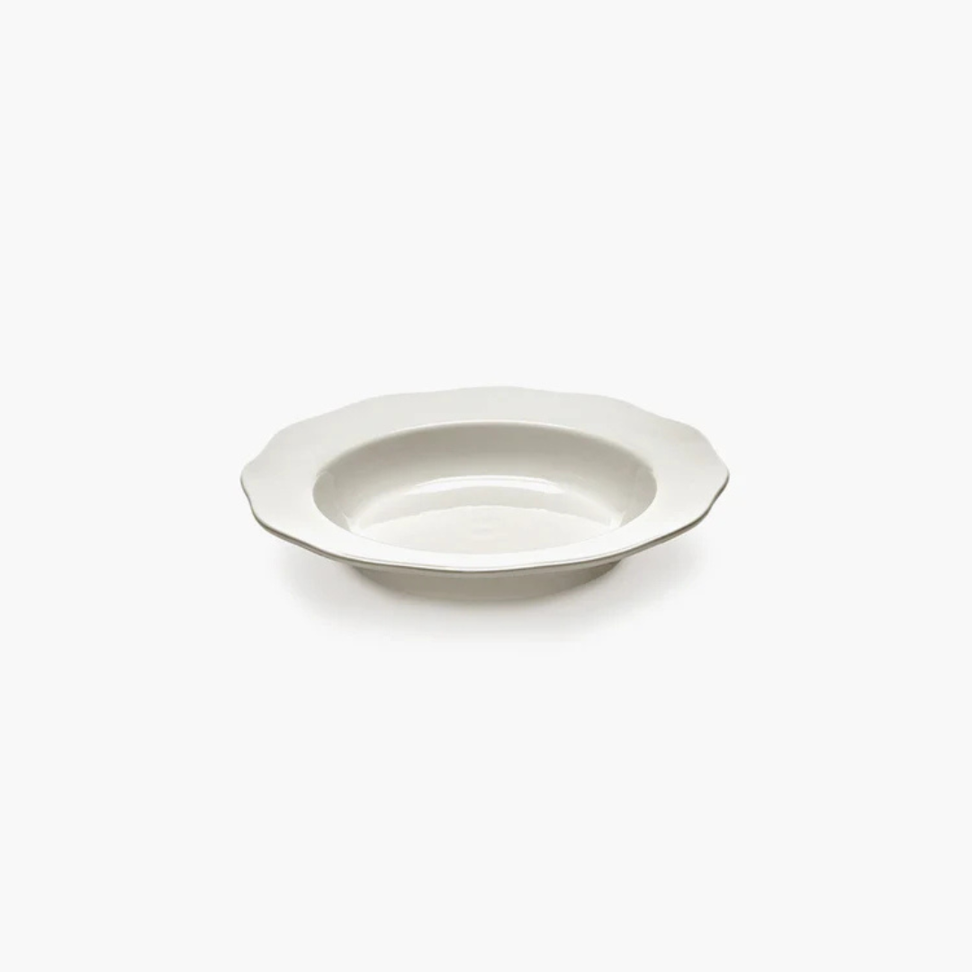 Assiette à pâtes blanche Silhouette Sergio Herman Serax vue de face