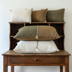 Coussin El Nino 25x40cm en Coton flammé Coloris Kaki - Bed and Philosophy