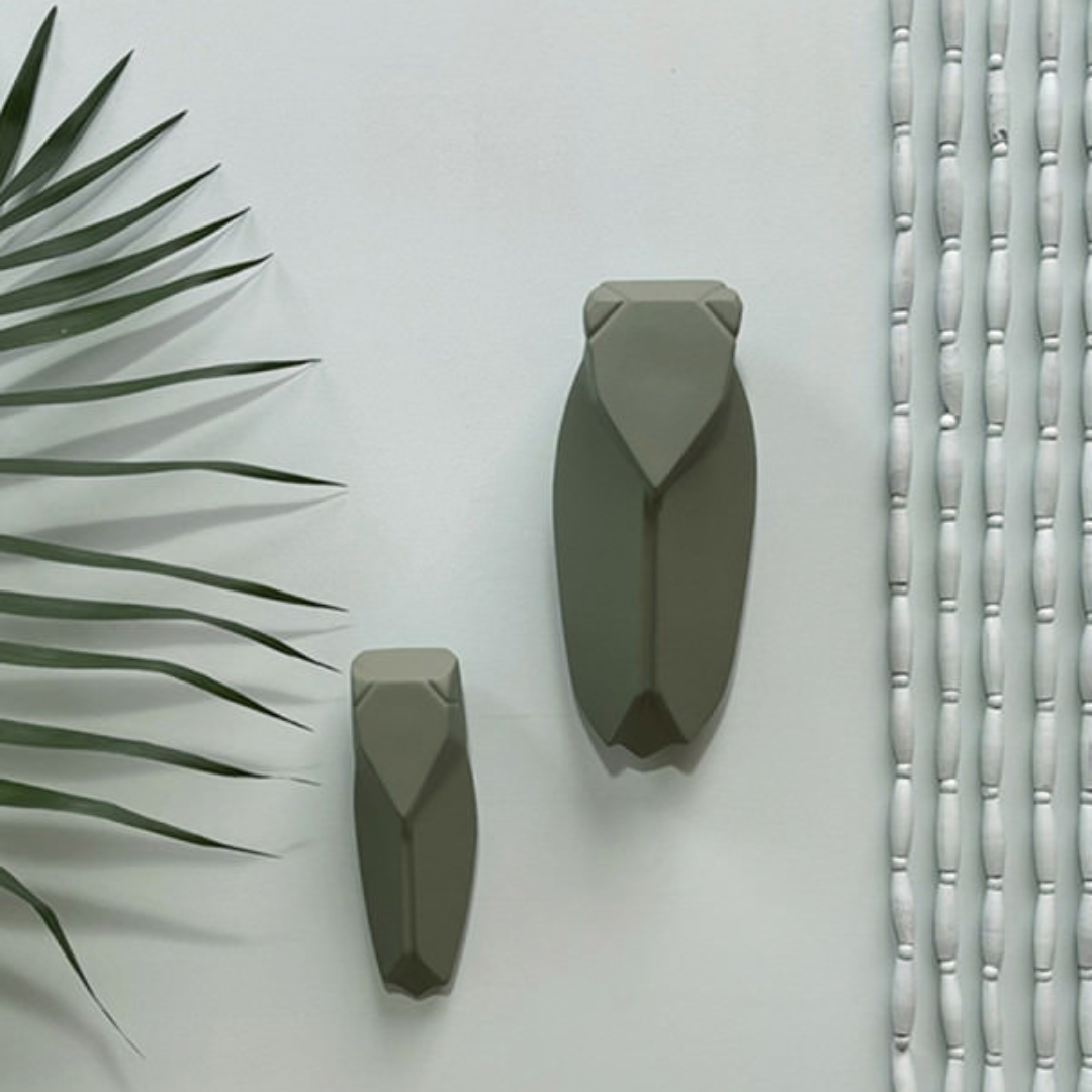 Cigale Muette Monochromic petit modèle en céramique couleur vert provence, décoration murale artisanale