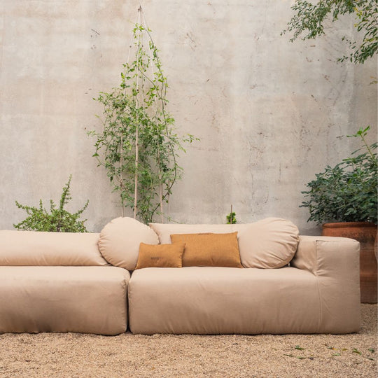 Détail housse polyamide résistant UV canapé Slow Family Bed and Philosophy