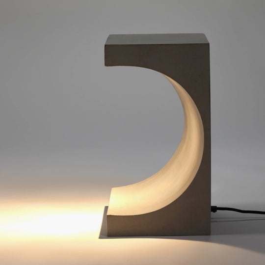 Luminaire table d'appoint Tangent forme géométrique éclairage ambiance douce