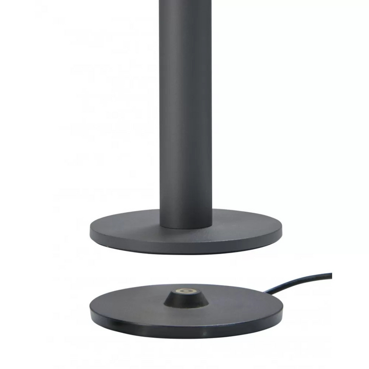 Lampadaire TUBO 2 Sompex en situation décoration intérieure contemporaine aluminium noir