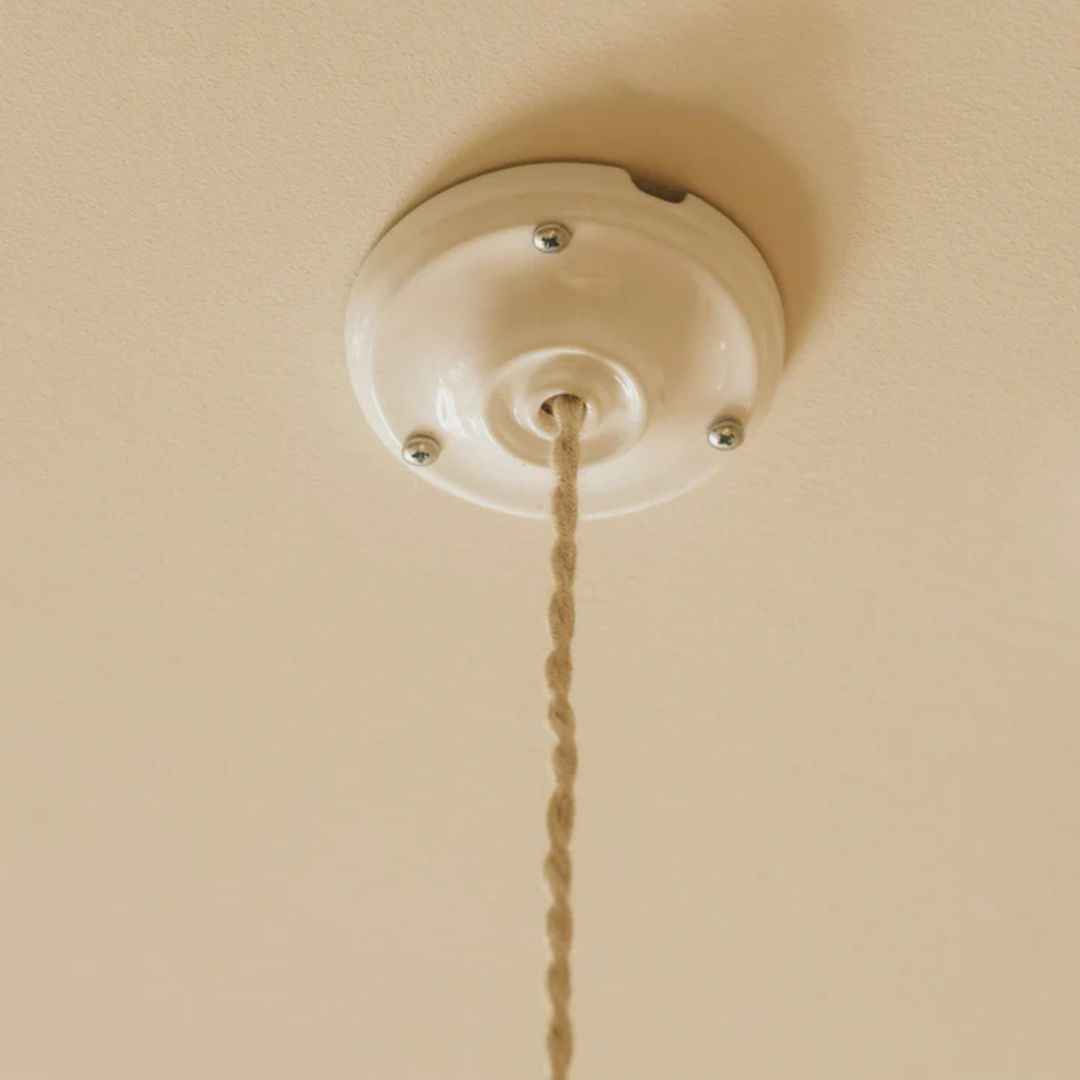 Luminaire Ursule Enamoura poterie Aubagne, suspension décorative style méditerranéen
