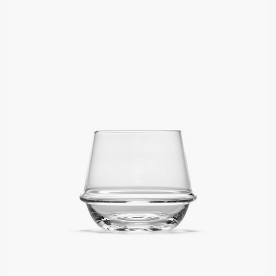 Verre à eau S Dune Serax soufflé à la bouche avec ondulations élégantes design Kelly Wearstler