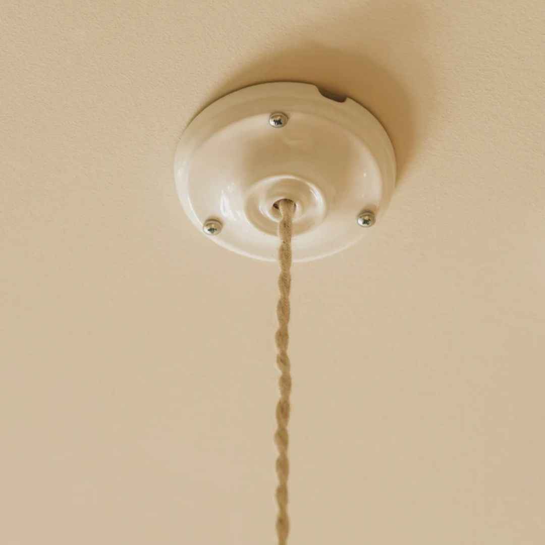 Luminaire suspension laiton massif Yvonne Enamoura style contemporain