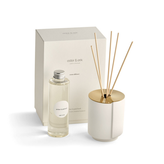 Diffuseur Amber & Patchouli Ester & Erik avec design scandinave raffiné et flacon rechargeable
