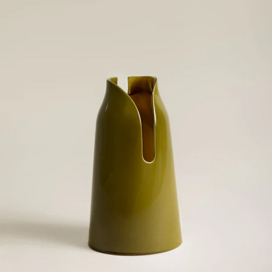 Lampe à poser Col Mini couleur olive avec base céramique et spot LED, design minimaliste Charolles 1844