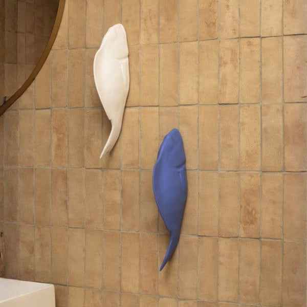Objet décoratif poisson céramique blanc naturel, design épuré signature Monochromic