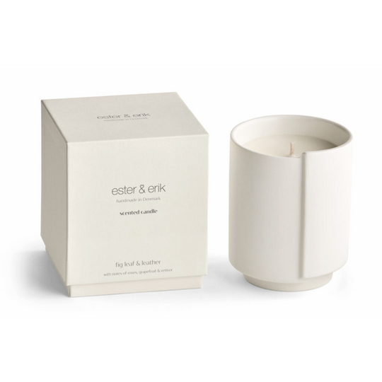 Bougie parfumée Fig Leaf & Leather Ester & Erik au feuillage de figuier et cuir, design danois luxe pour décoration intérieure