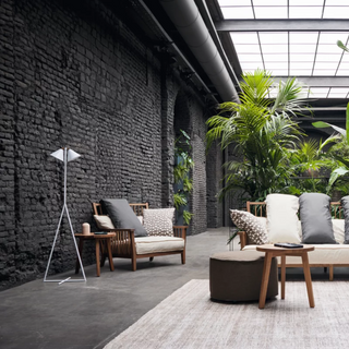 Fauteuil Gray 07 en chêne massif assise profonde style contemporain luxe
