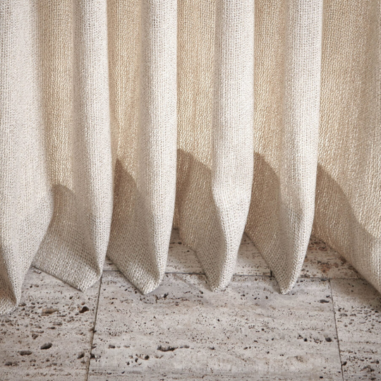 Rideaux sur-mesure design haut de gamme Maison Archibald avec tissu premium et finitions sur-mesure