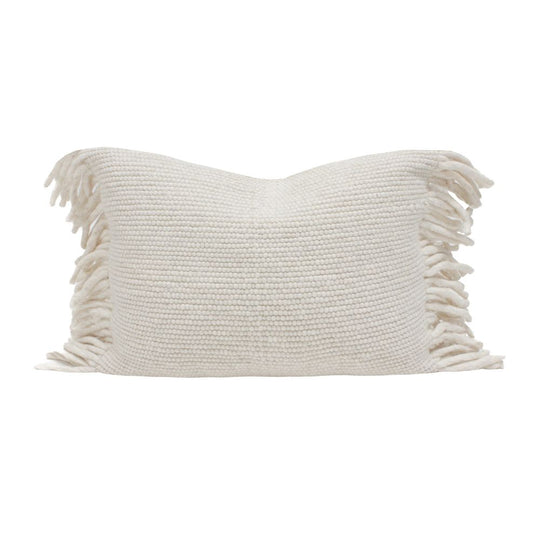 Coussin Shaker frangé 40x60cm en laine écru avec finitions frangées Bed and Philosophy