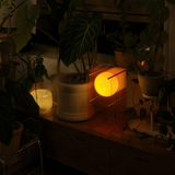 Lampe à poser Lop Small Rectangle Orange Bang design minimaliste avec diffusion lumière douce