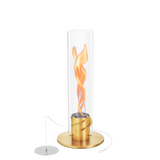Effet de flamme tourbillonnante amplifiée thermiquement par le système de flux d'air interne du Höfats SPIN 1200, contrastant avec la base couleur or du brasero.