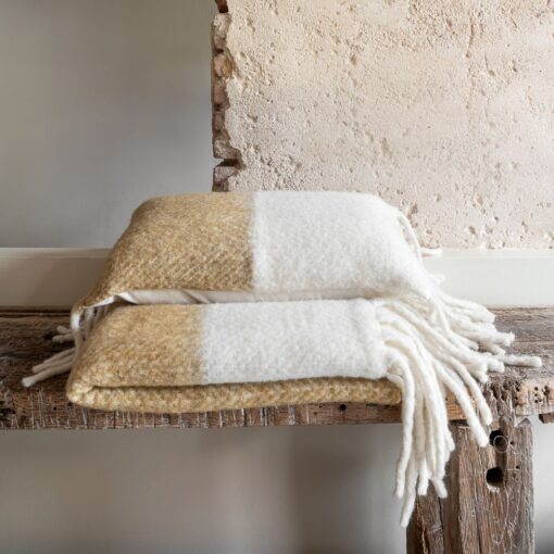 Coussin Van 40x60cm en Laine Bicolore Bronze et blanc - Bed and Philosophy - Maison Archibald