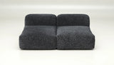 Canapé modulable Vetsak Set 01 en tissu Doodle Dark Grey, look contemporain et confort durable.