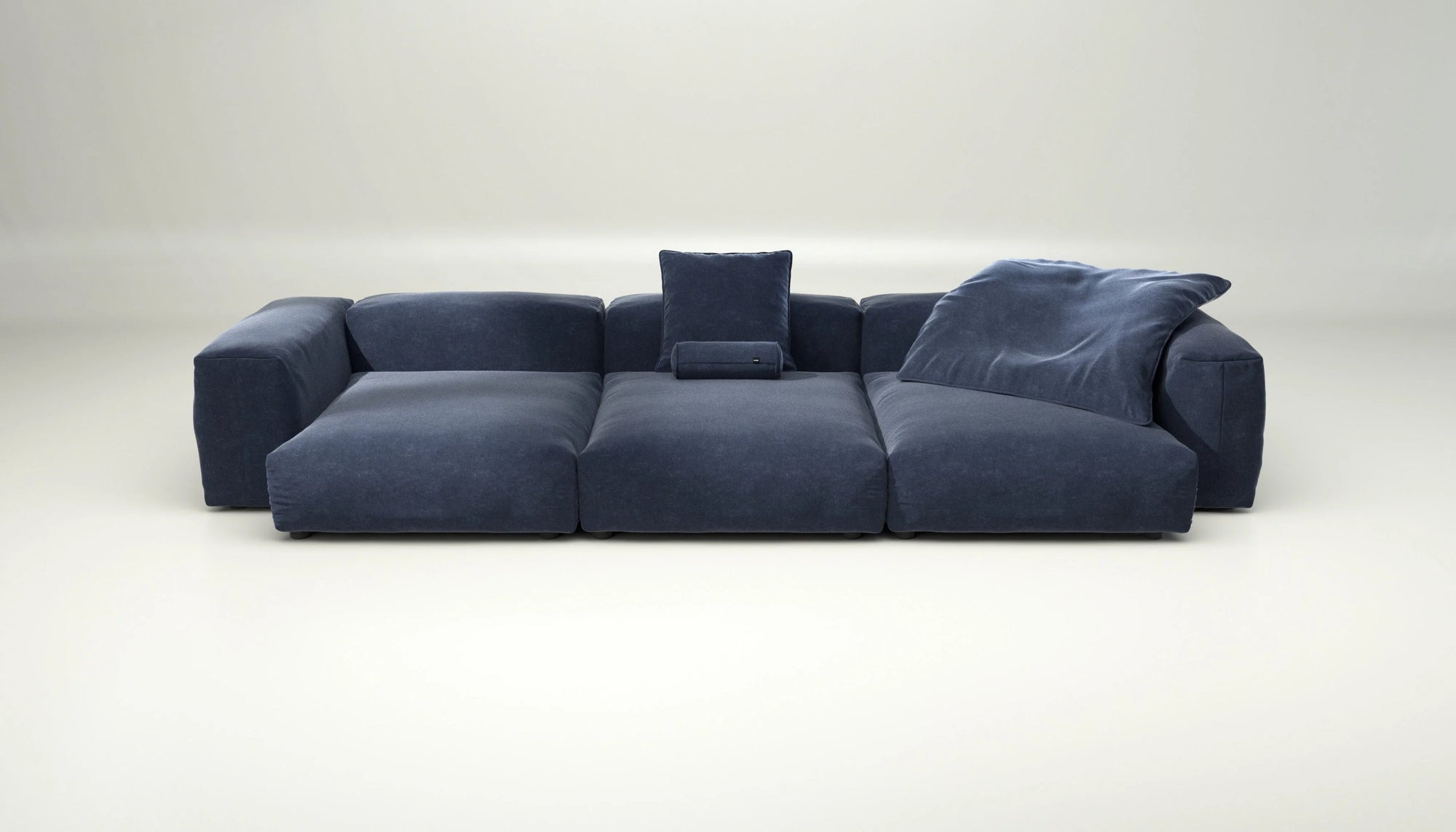 Sofa Vetsak Set 05 en Suave Navy, bleu profond et ambiance élégante, Maison Archibald Rennes et Paris.